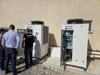 INSTALLATION DE DEUX PAC CHILLER PANASONIC PAR NADALON (1/4)